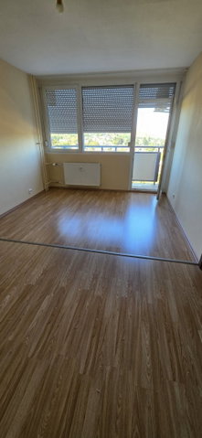 Eladó téglalakás, Zalaegerszegen 43.5 M Ft, 2 szobás