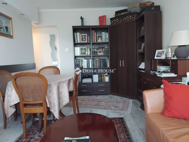 Eladó téglalakás, Pécsett, Hunyadi János utcában 43 M Ft