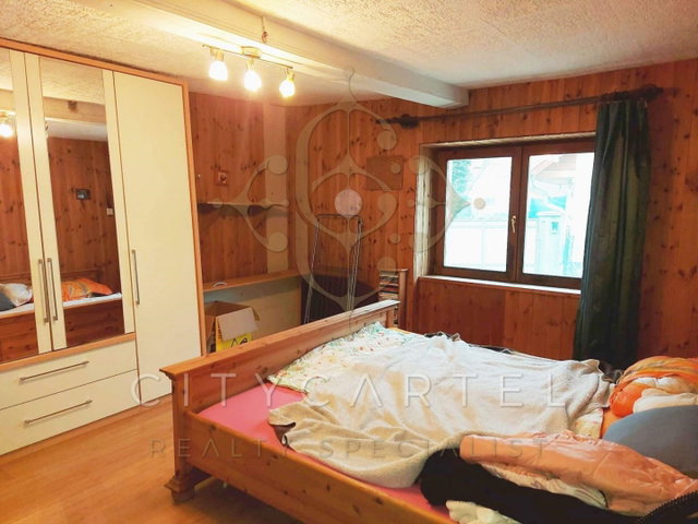 Eladó családi ház, Solton 22 M Ft, 2+1 szobás