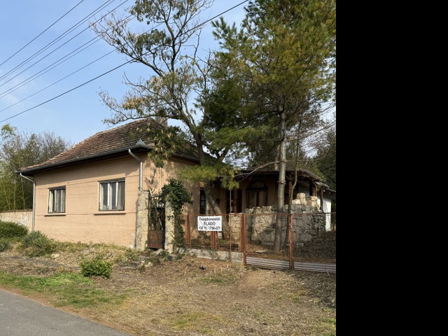 Eladó családi ház, Csurgón, Szabó István utcában 9.9 M Ft