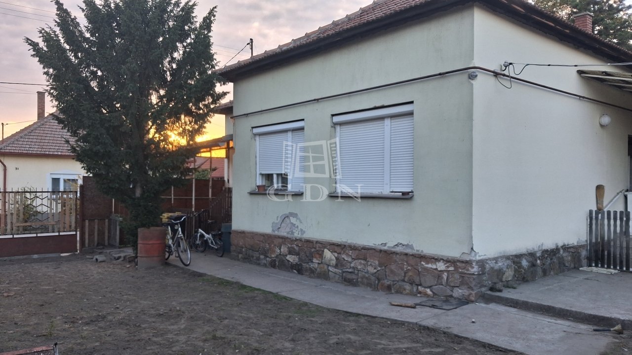 Családi ház · 3 hálószoba · 90 m² · 53.900.000 Ft