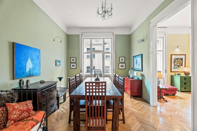 Eladó téglalakás, Budapesten, V. kerületben, Garibaldi utcában