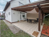 Eladó nyaraló, Balatonlelleén 74.9 M Ft, 5 szobás