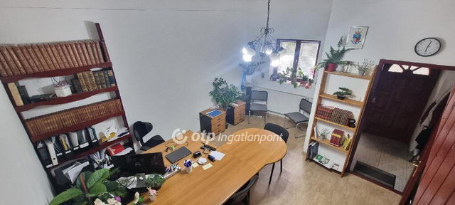 Eladó családi ház, Ürömön 120 M Ft, 2+1 szobás