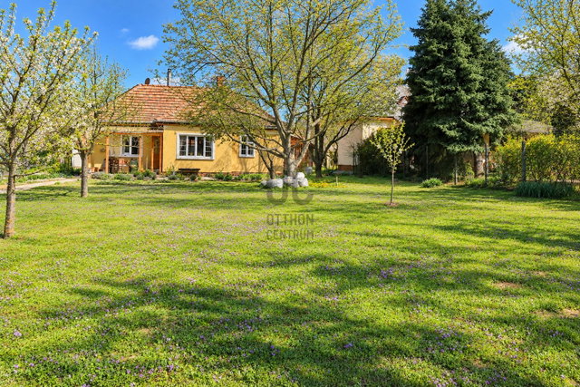 Eladó családi ház, Balatonkenesén 129 M Ft, 4 szobás