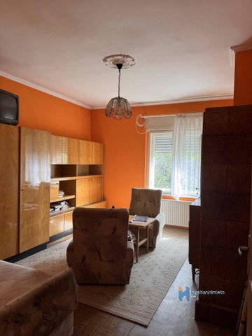 Eladó családi ház, Zalalövőn 32 M Ft, 2 szobás