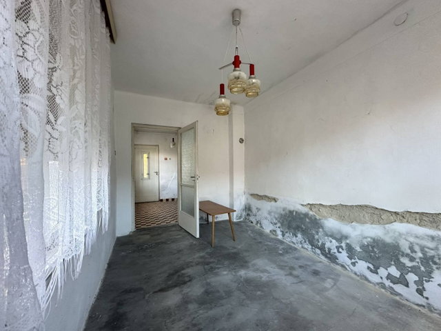 Eladó családi ház, Alacskán 12.9 M Ft, 4 szobás