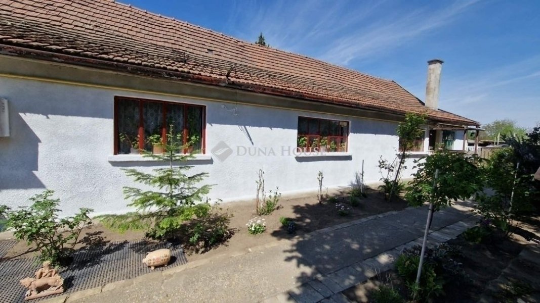 4 bed · 130m² · 59.900.000 ft