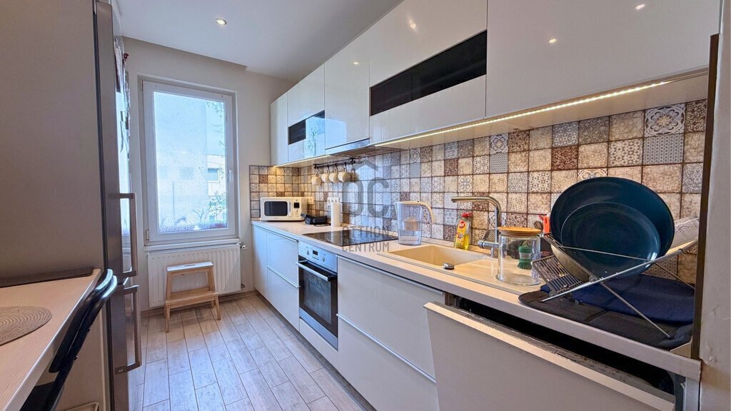 4 bed · 92m² · 164.900.000 ft