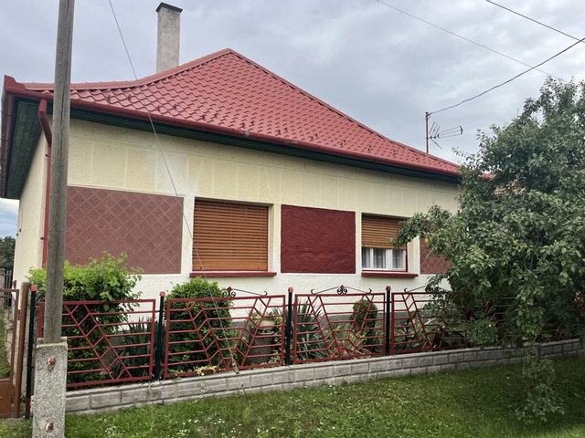 Eladó családi ház, Nádudvaron 38.9 M Ft, 2+1 szobás