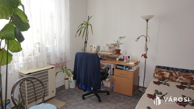 Eladó téglalakás, Hódmezővásárhelyen 43 M Ft, 2 szobás