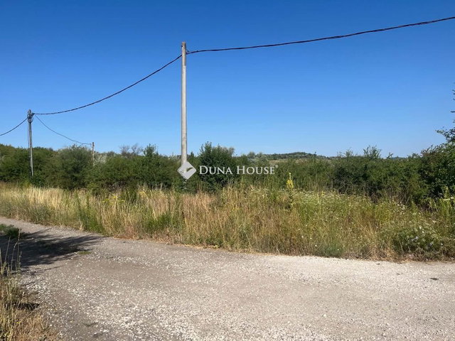 Eladó telek, Tinnyén 23.5 M Ft / költözzbe.hu