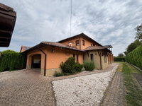 Eladó családi ház, Budakalászon 350 M Ft, 5 szobás
