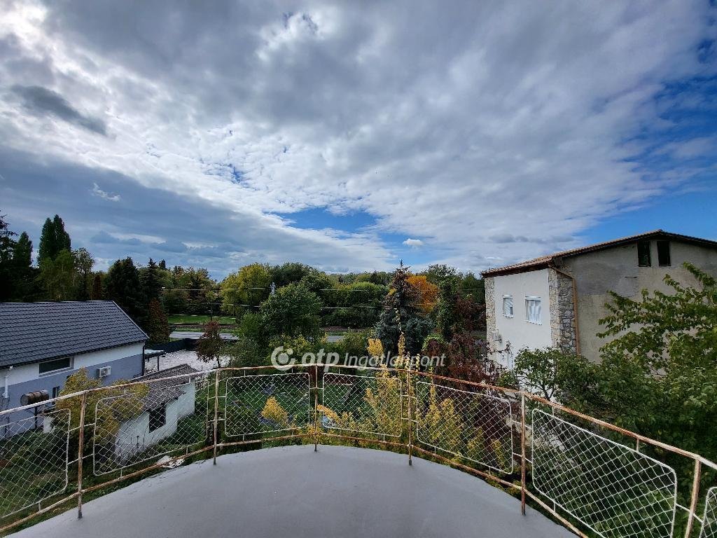 5 bed · 140m² · 95.000.000 ft