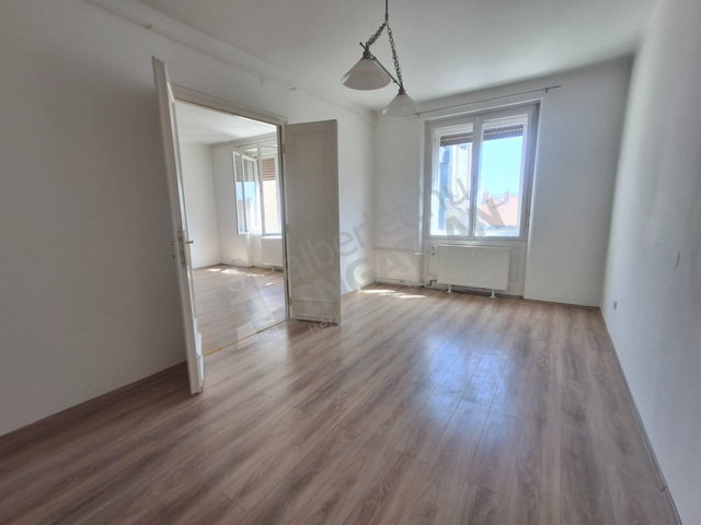 Kiadó téglalakás, albérlet, VII. kerületben, Dohány utcában