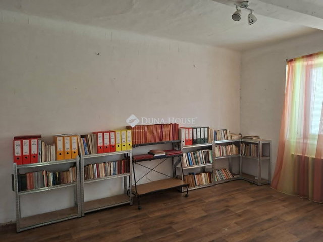 Eladó családi ház, Bácsbokodon 11 M Ft, 3 szobás