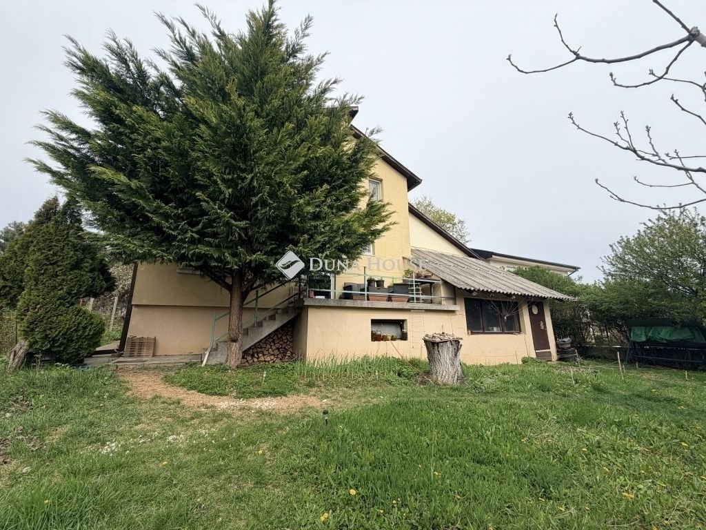 4 bed · 214m² · 149.900.000 ft