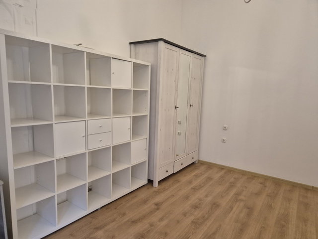 Kiadó téglalakás, albérlet, VII. kerületben, Wesselényi utcában