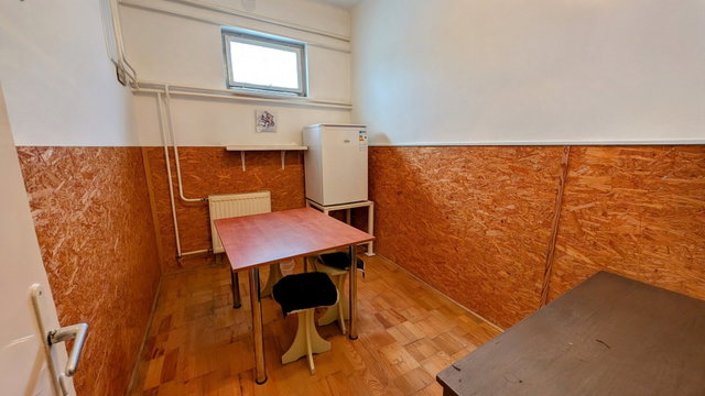Eladó ipari ingatlan, Lajosmizsén 65.5 M Ft, 7 szobás