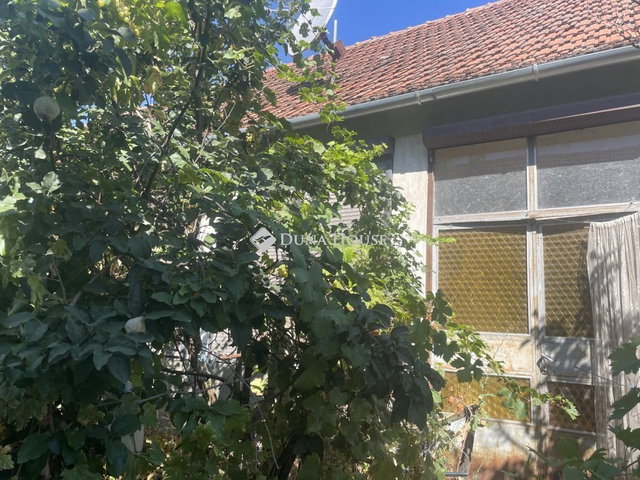 Eladó családi ház, Vaskúton 7.6 M Ft, 4 szobás