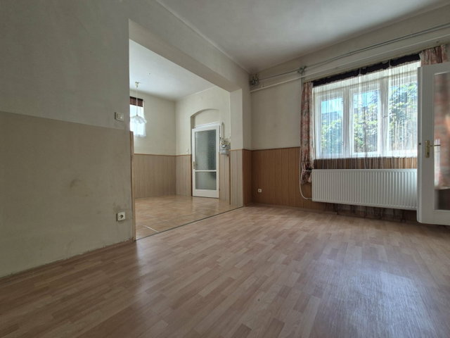 Eladó téglalakás, Nagykőrösön 42.5 M Ft, 4 szobás
