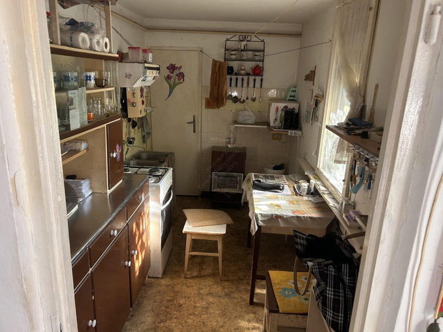 Eladó családi ház, Hódmezővásárhelyen 36 M Ft, 4 szobás