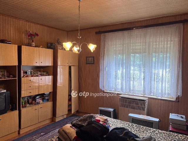 Eladó családi ház, Recsken 12.9 M Ft, 2 szobás