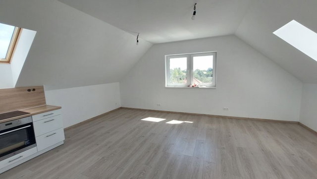 Eladó téglalakás, Besnyőn 41.9 M Ft, 2+1 szobás