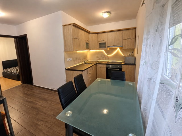 Kiadó családi ház, albérlet, Debrecenben 145 E Ft / hó