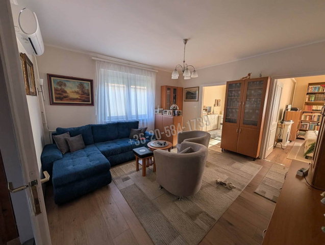 Eladó családi ház, Keszthelyen 99 M Ft, 4+1 szobás