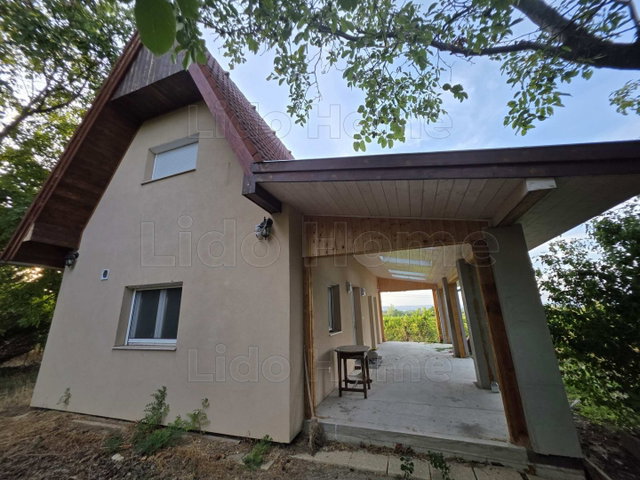 Eladó mezogazdasagi ingatlan, Balatonlelleén 74.9 M Ft, 1+2 szobás
