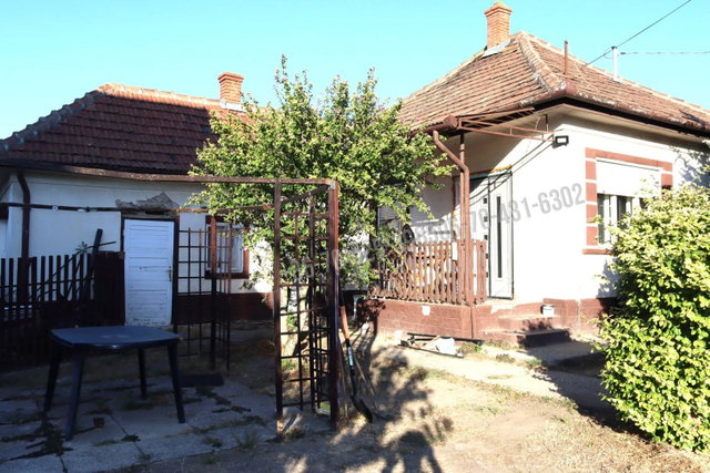 Eladó családi ház, Ceglédbercelen 53 M Ft, 2 szobás