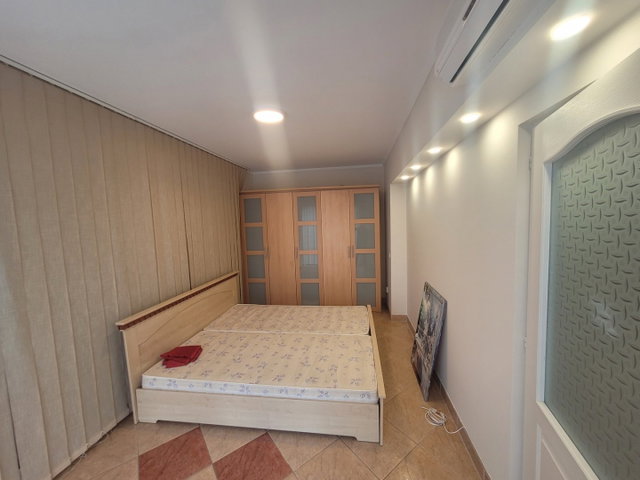 Kiadó családi ház, albérlet, Nyíregyházán 325 E Ft / hó