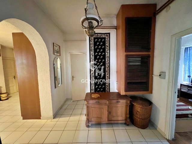 Eladó családi ház, Veszprémben 169.9 M Ft, 6+2 szobás