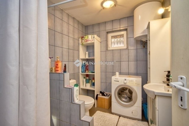 Eladó családi ház, Budapesten, XVIII. kerületben 120 M Ft