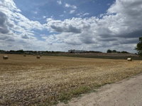 Eladó mezogazdasagi ingatlan, Kunszálláson 130 M Ft