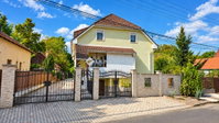 Eladó családi ház, Albertirsán 95 M Ft, 7 szobás