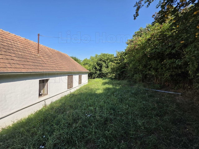 Eladó családi ház, Keszthelyen 69.99 M Ft, 3+1 szobás