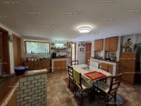 Eladó családi ház, Pilisvörösváron 218 M Ft, 7 szobás