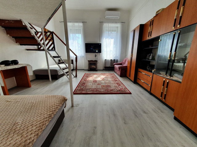 Eladó családi ház, Budapesten, XX. kerületben 45 M Ft, 1 szobás