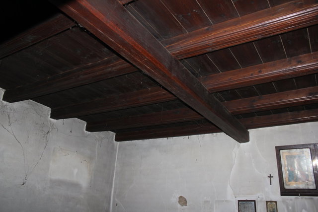 Eladó családi ház, Kapuváron 15.7 M Ft, 2 szobás