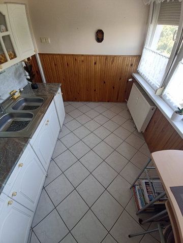Eladó panellakás, Egerben 36.5 M Ft, 2 szobás