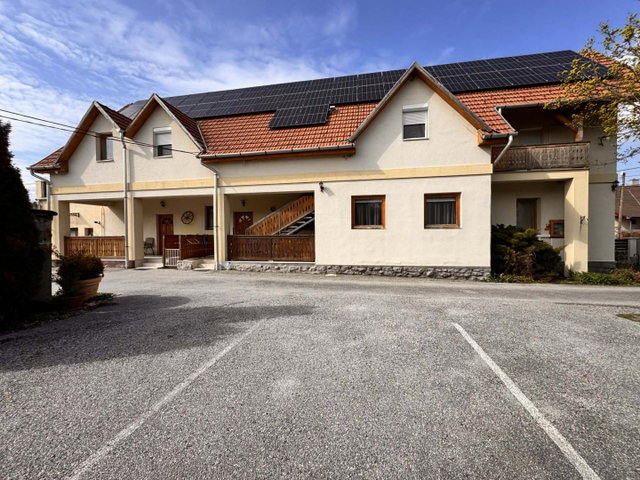 Eladó hotel, Szilvásváradon 169 M Ft, 5 szobás
