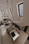Eladó téglalakás, VI. kerületben 289.142 M Ft, 2 szobás