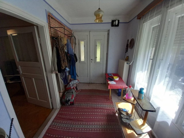 Eladó családi ház, Szolnokon 27.9 M Ft, 2 szobás