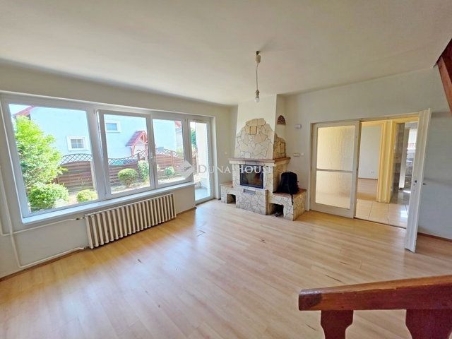 Eladó családi ház, Szombathelyen 83 M Ft, 5 szobás