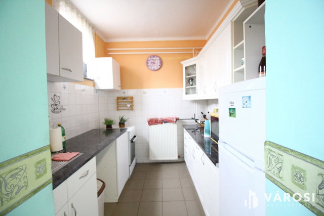 Eladó ipari ingatlan, Hódmezővásárhelyen 105 M Ft