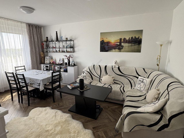 Eladó panellakás, Hódmezővásárhelyen 48 M Ft, 2 szobás