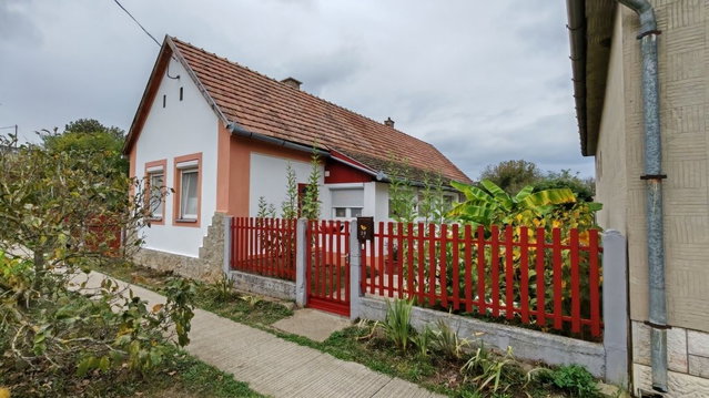 Eladó családi ház, Lakócsán 23 M Ft, 2 szobás