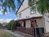 Eladó családi ház, Szentmártonkátán 59.99 M Ft, 6 szobás
